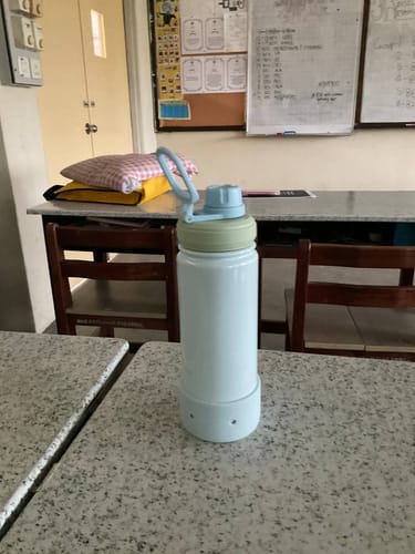 Customer photo review of Marshmallow Ace Bottle Medium