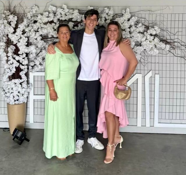 Customer photo review of Saia Midi de Babados em Crepe Estilo Alfaiataria 84637 Linzzi