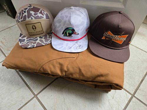 Lazaro C. review of Hat of the Month Crew | Skip the Line image 1 out of 1