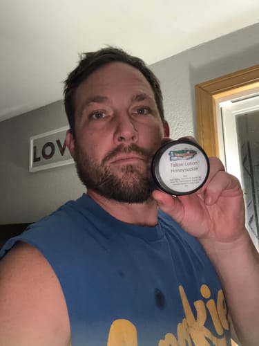 Customer photo review of Tallow Honey Suckle