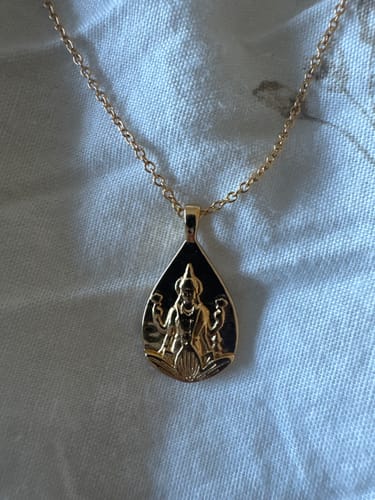 Customer photo review of Goddess Lakshmi Necklace (Gold)