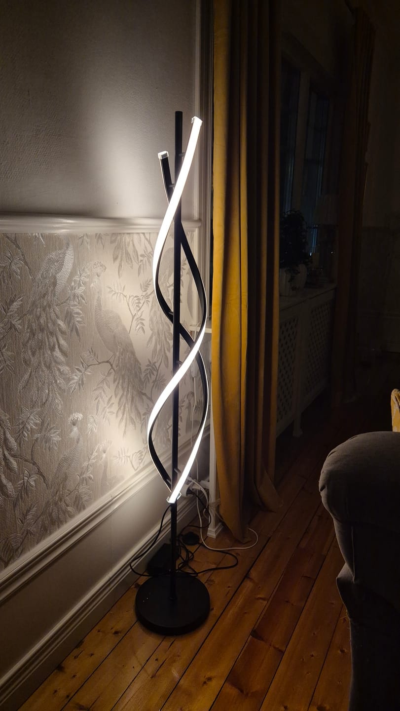Customer photo review of Marholm Velo Golvlampa