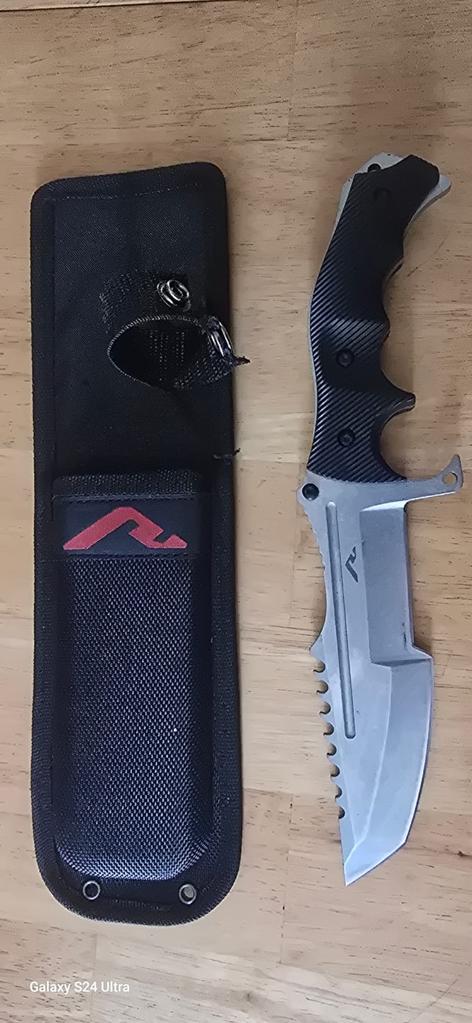 Customer photo review of Monthly Knife Subscription