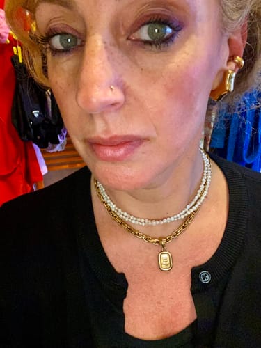 Customer photo review of Orecchini "Un abbraccio"