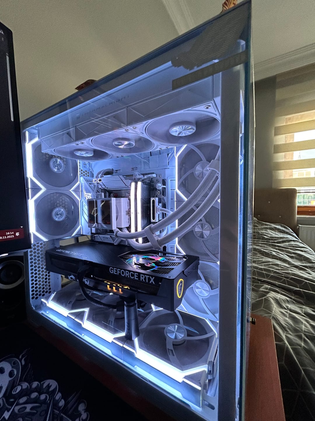 Customer photo review of AsiaHorse Hydrus ARGB PSU Uzatma Kablosu