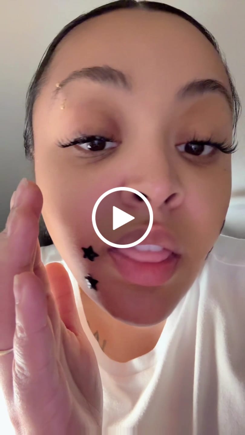 Customer video review of Camellia
