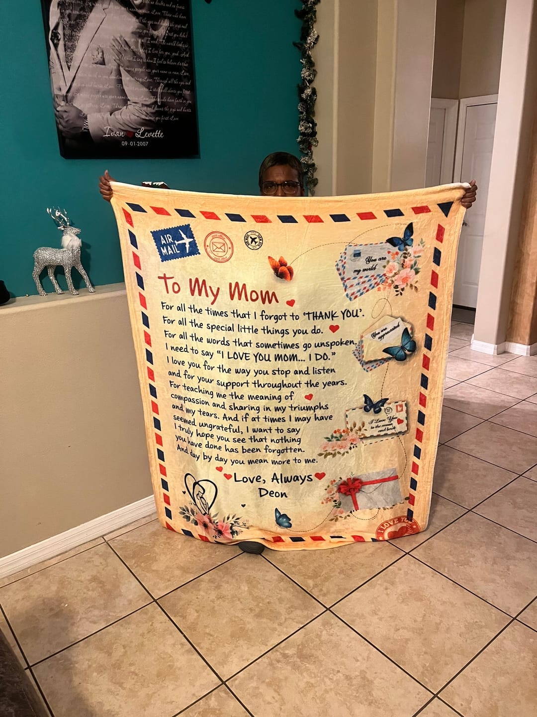 Customer photo review of Mom - Giant Post Card Blanket Gift