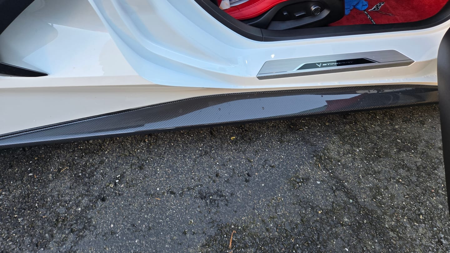 Customer photo review of Corvette C8 EOS Performance Side Skirts