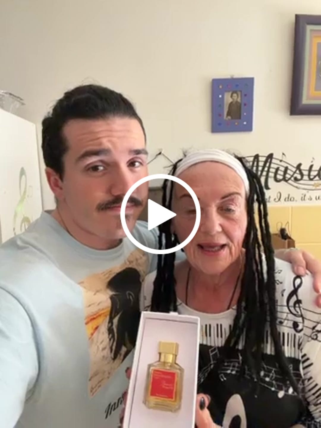 Customer video review of Baccarat Rouge 540 Eau de Parfum for Men and Women