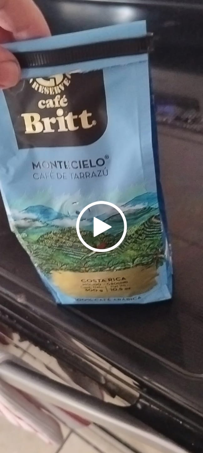 Customer video review of Café Britt Montecielo Café de Tarrazú Molido