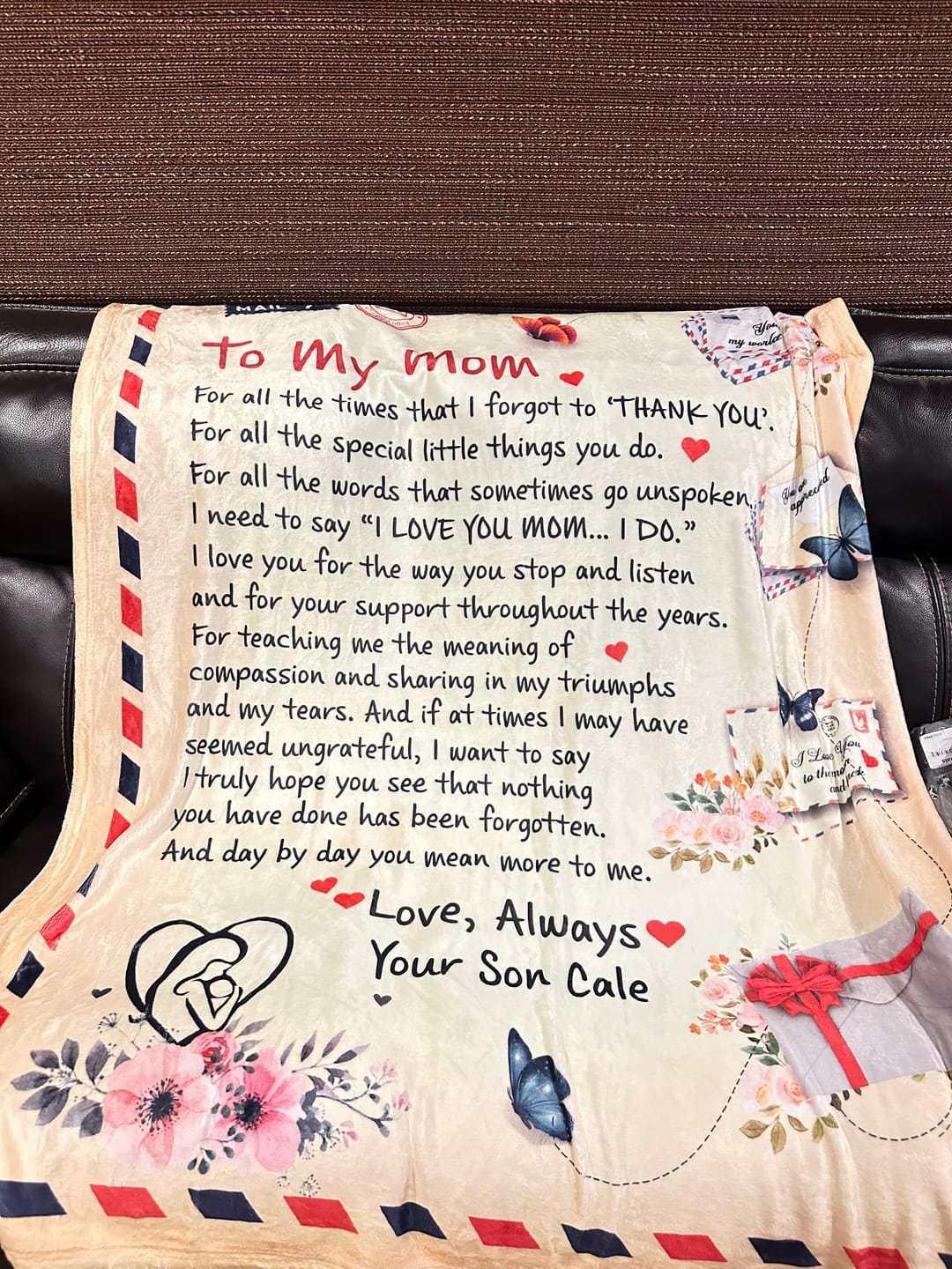 Customer photo review of Mom - Giant Post Card Blanket Gift