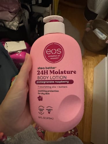 Customer photo review of Pomegranate Raspberry Body Lotion 473ml