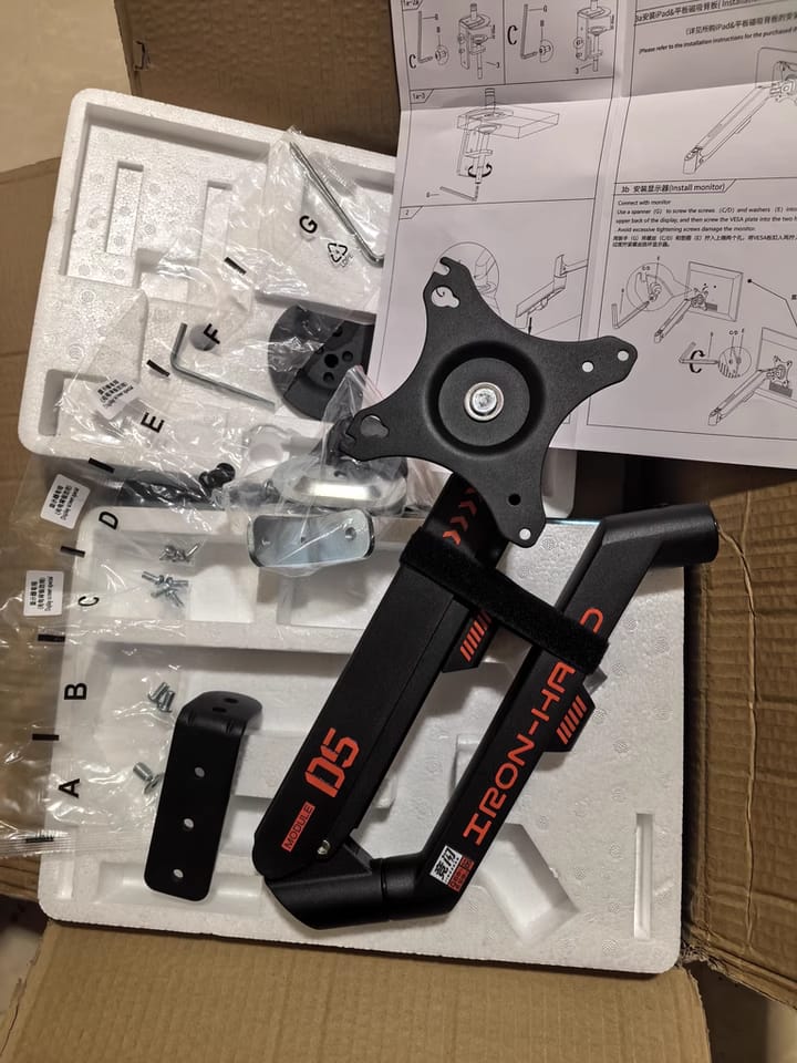 Customer photo review of JINRAIKO Adjustable Laptop Mount Arm