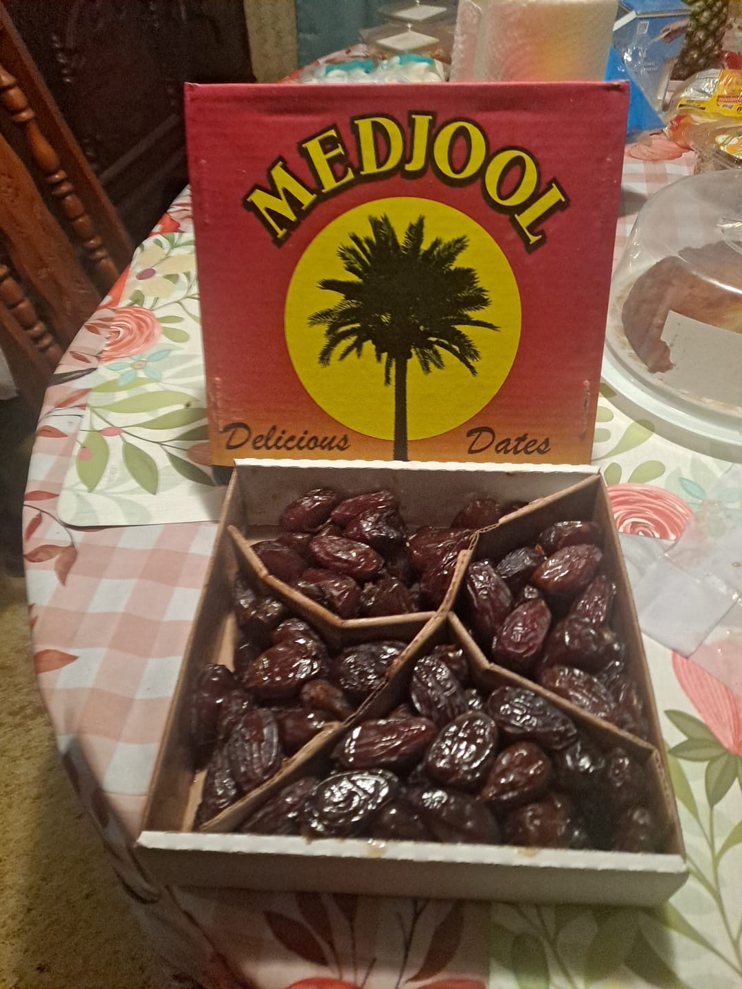 Customer photo review of Soft Rutab Medjool Dates