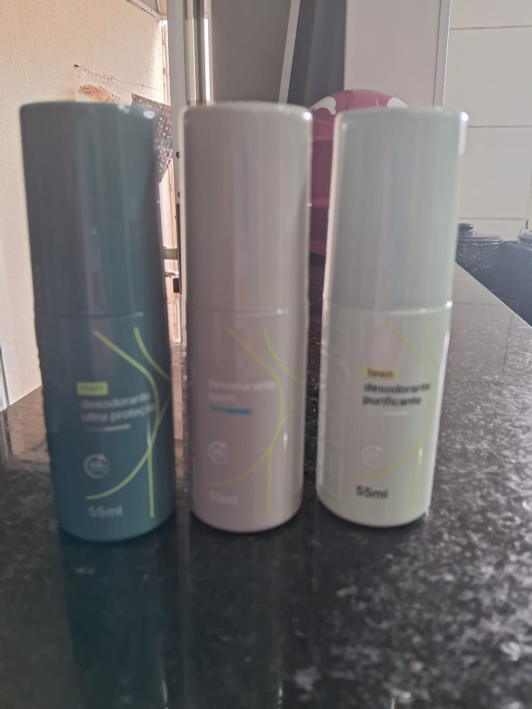Customer photo review of Desodorante Sport