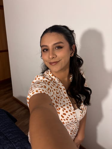 Customer photo review of RUBOR EN DÚO ALLURE CREMA Y POLVO COMPACTO