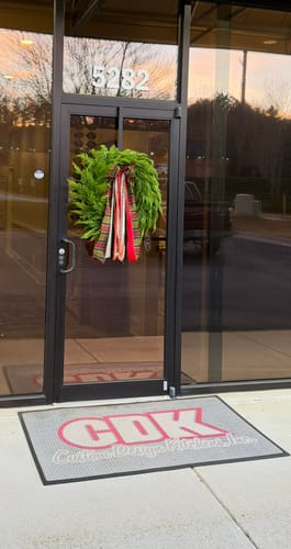 Customer photo review of Plaid Tidings Wreath Ribbon
