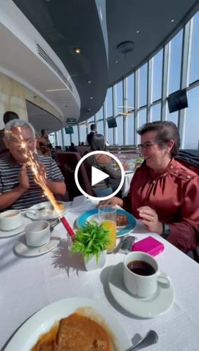 Customer video review of Brunch Buen Mes