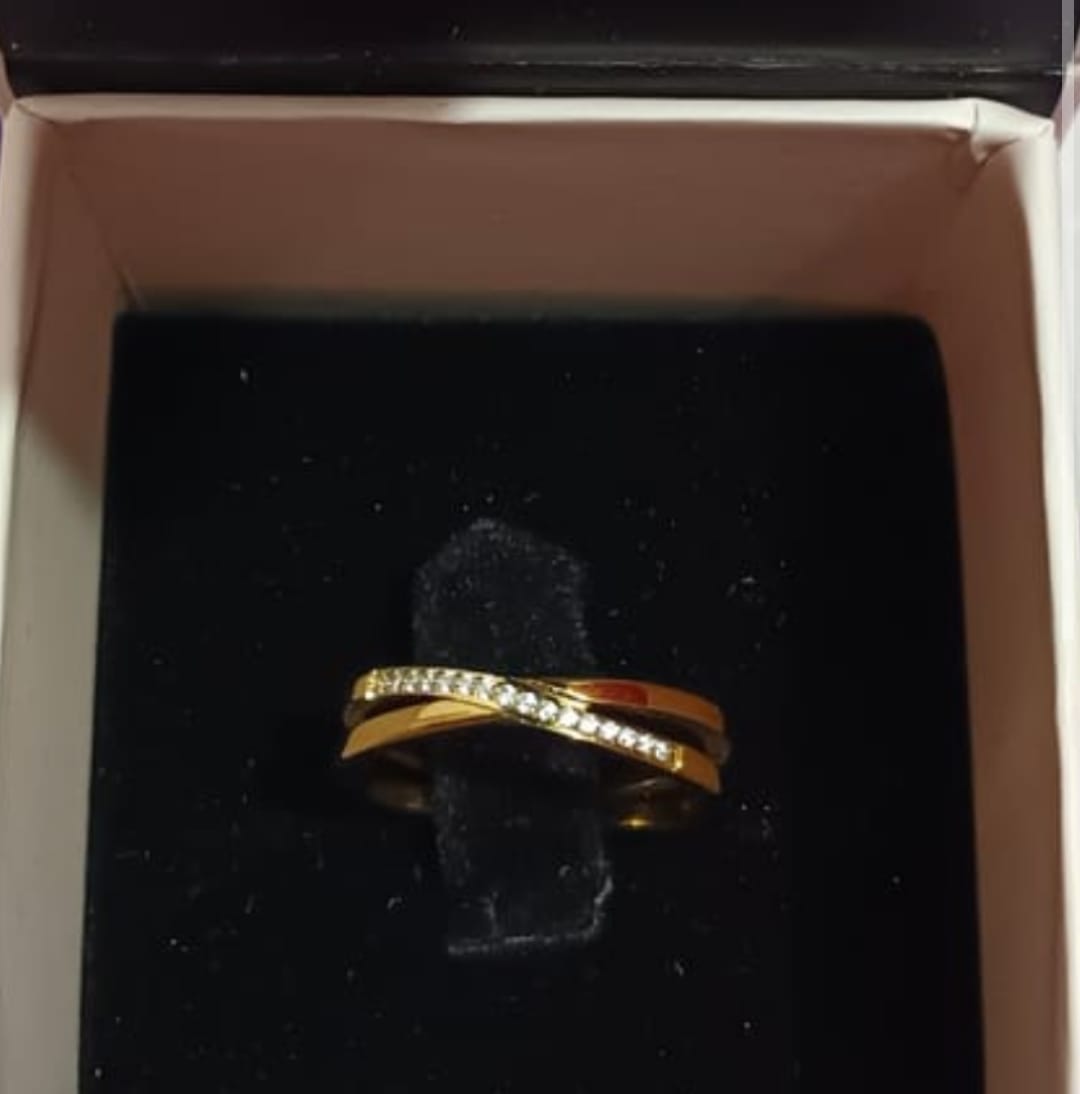 Customer photo review of Golden Layers With Stone Necklace