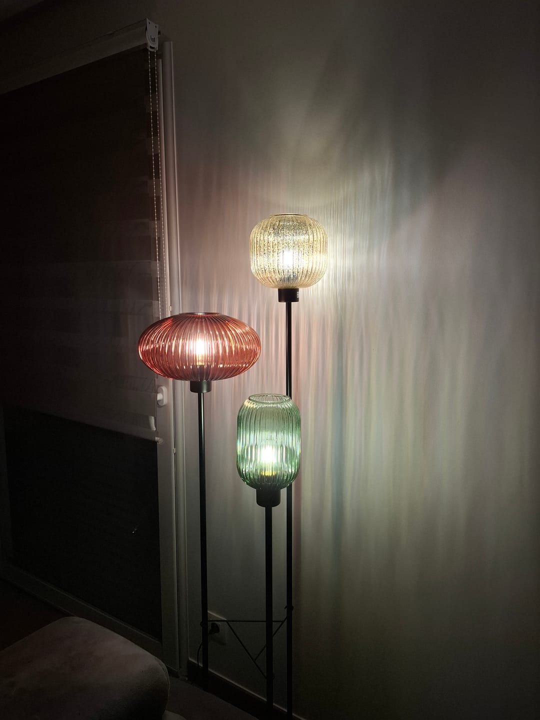 Customer photo review of Lampadaire en verre vintage CRISTALI | 3 luminaires à personnaliser