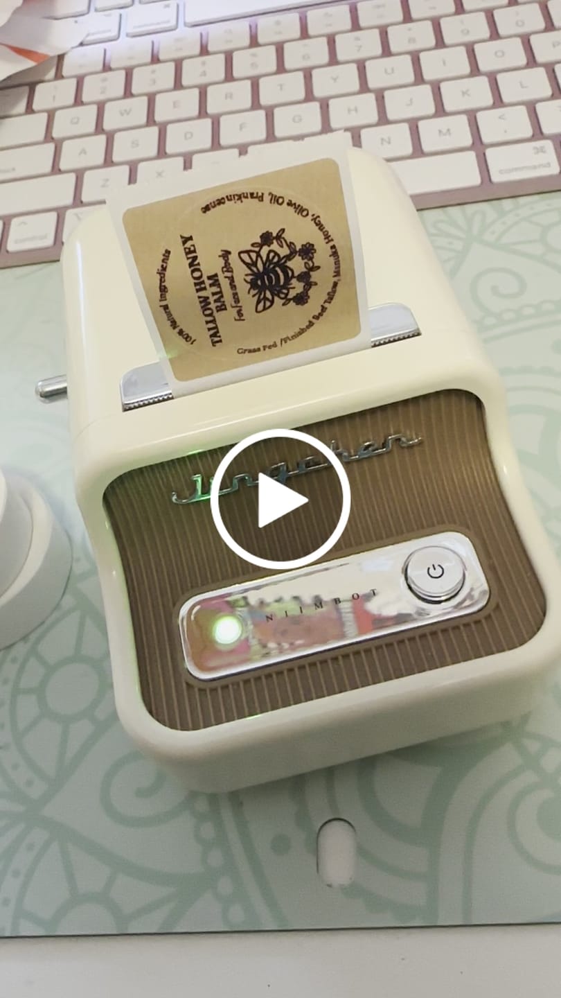 Customer video review of Round Label Tape for B21, B1, B3S