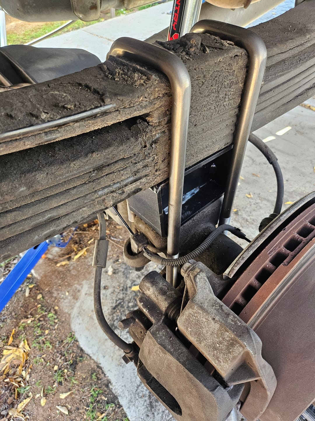 Customer photo review of 3/4 Inch Diameter U-Bolts - Square
