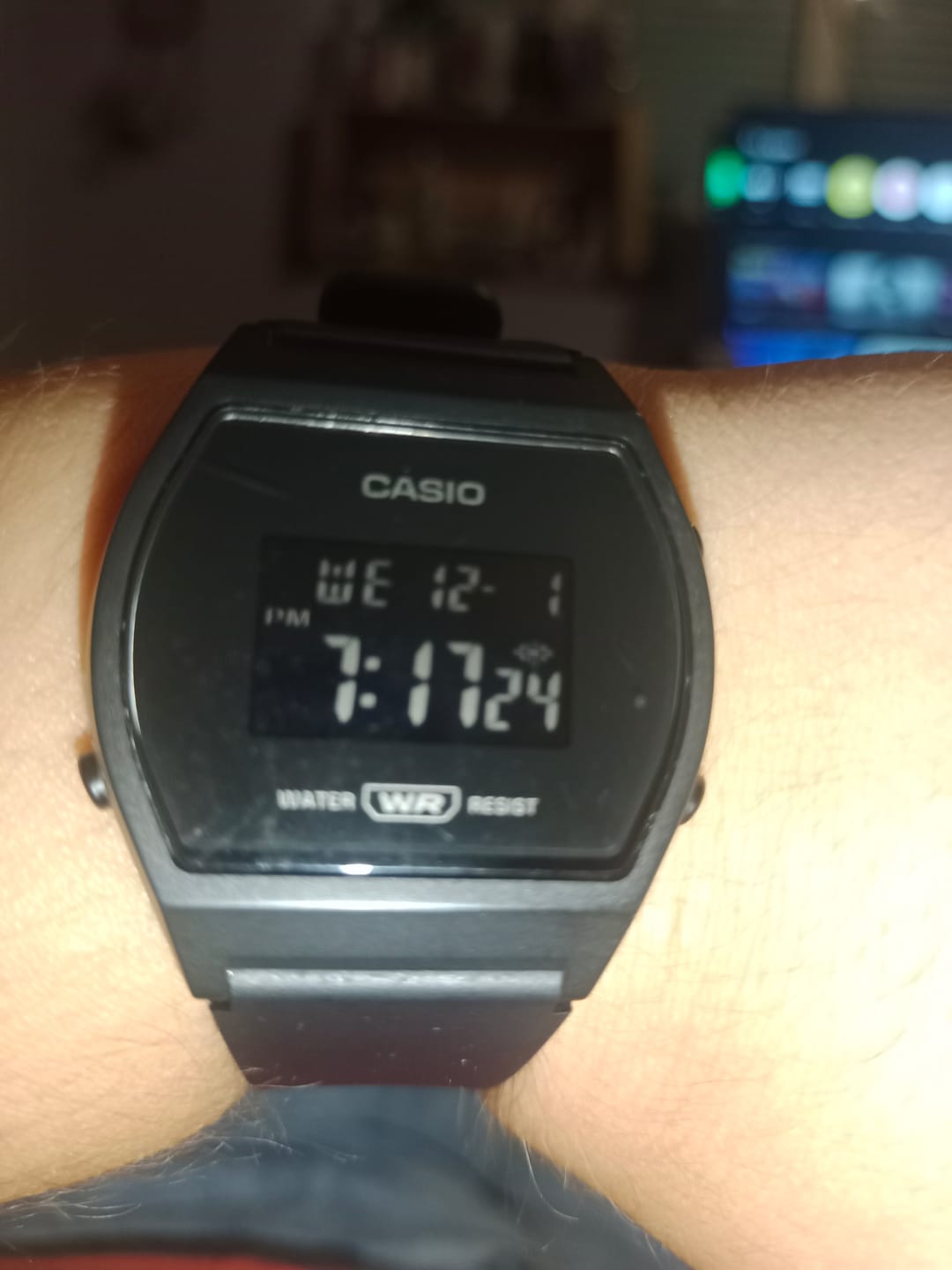 Customer photo review of Reloj Casio Vintage LW-204-1BDF Negro Pantalla Negativa