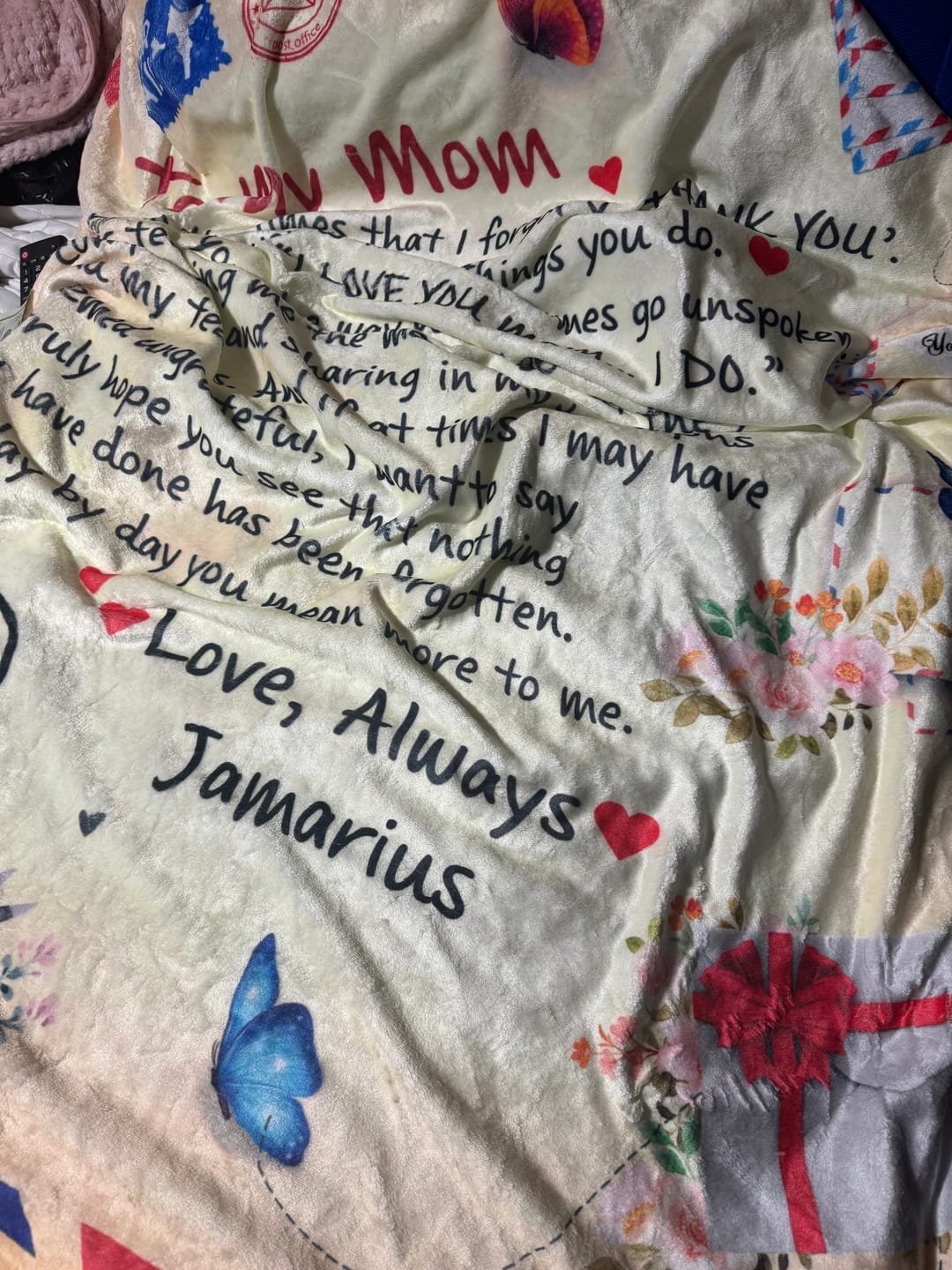Customer photo review of Mom - Giant Post Card Blanket Gift