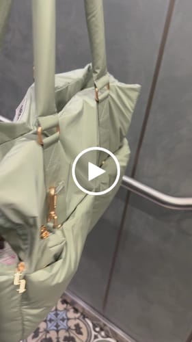Customer video review of Matcha┃The Puffer Carrier