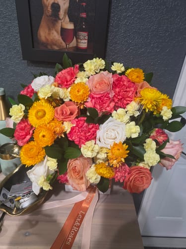 Customer photo review of Lexi Box - Peach Deluxe