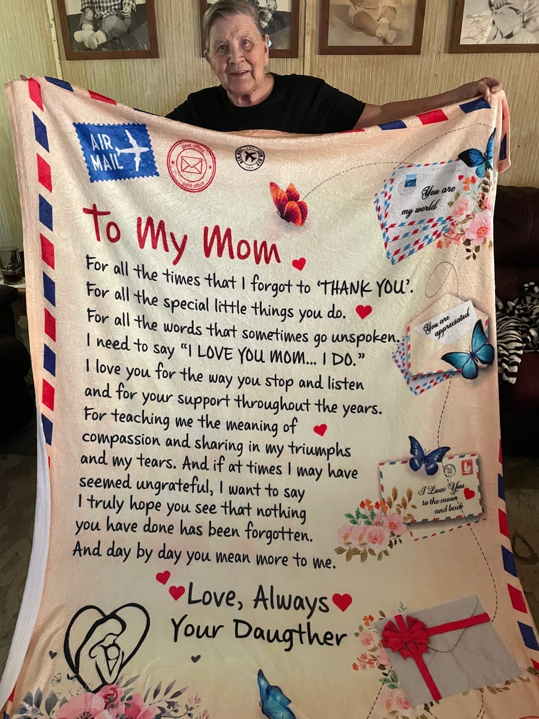 Customer photo review of Mom - Giant Post Card Blanket Gift
