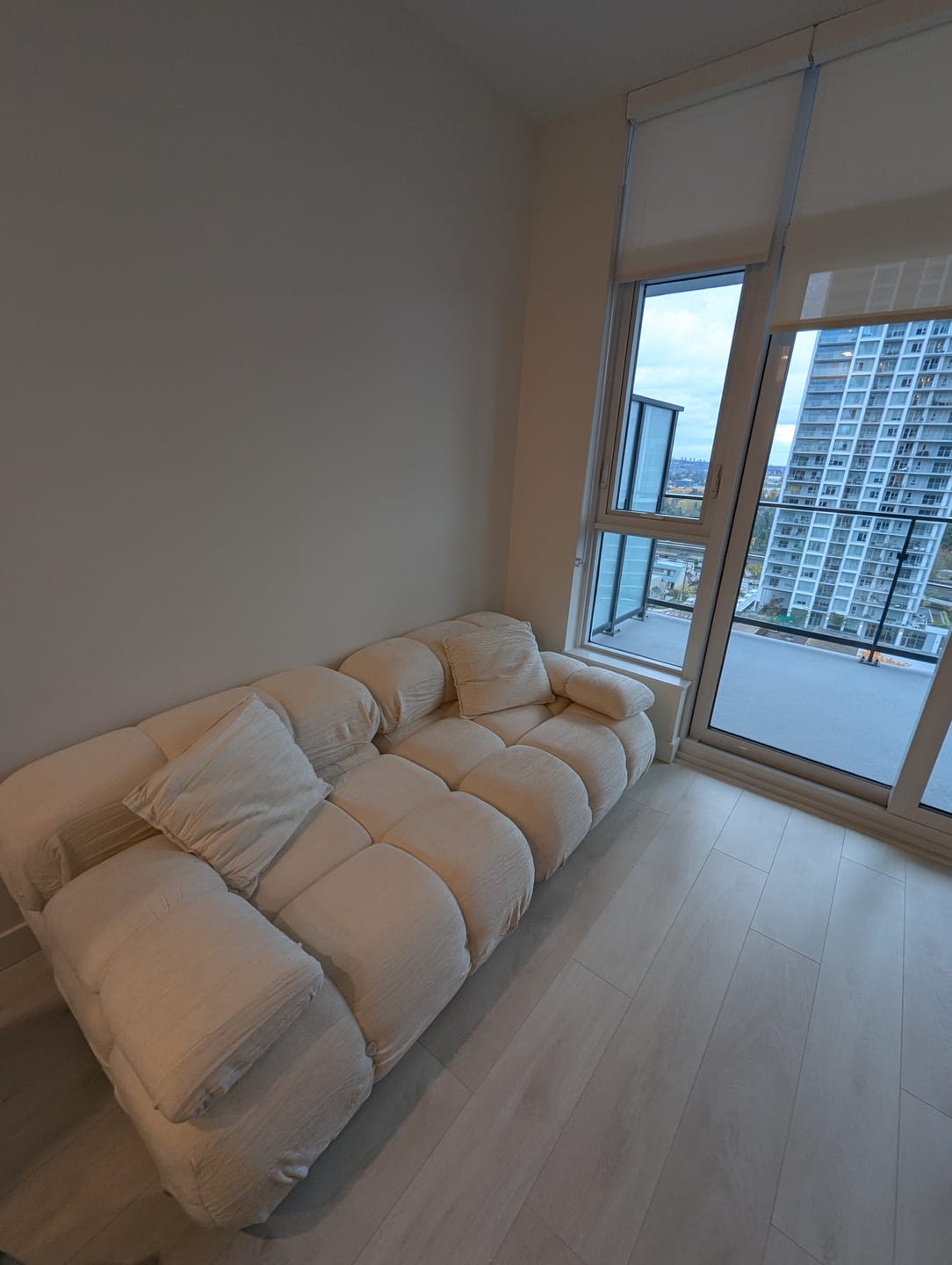 Customer photo review of Marshbello Loveseat