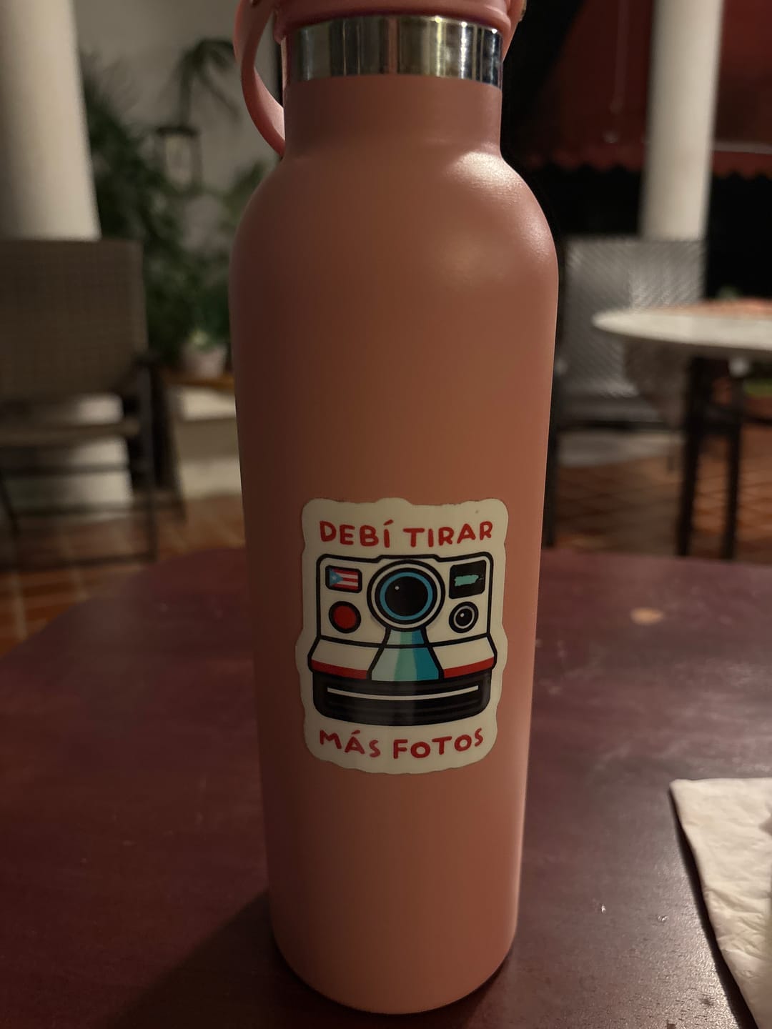 Customer photo review of Debí tirar más fotos (Sticker Laminado)