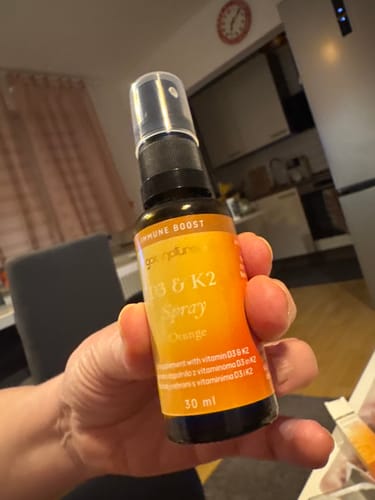 Customer photo review of Vitamin D3 + K2 Spray