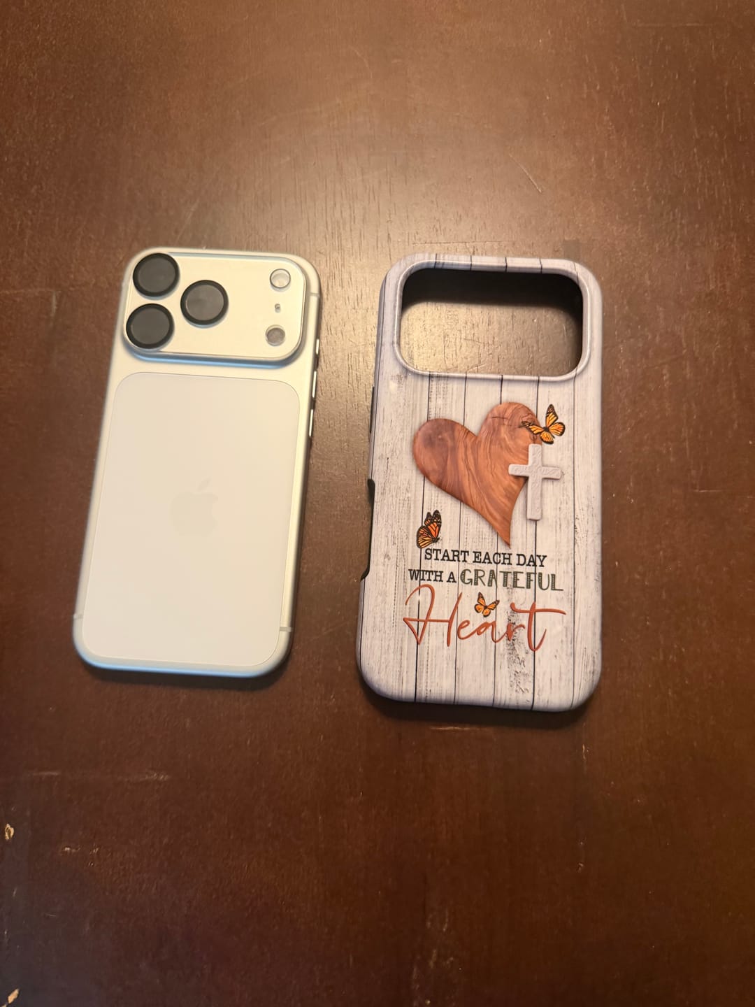 Customer photo review of Christian phone case: Start each day with a grateful heart
