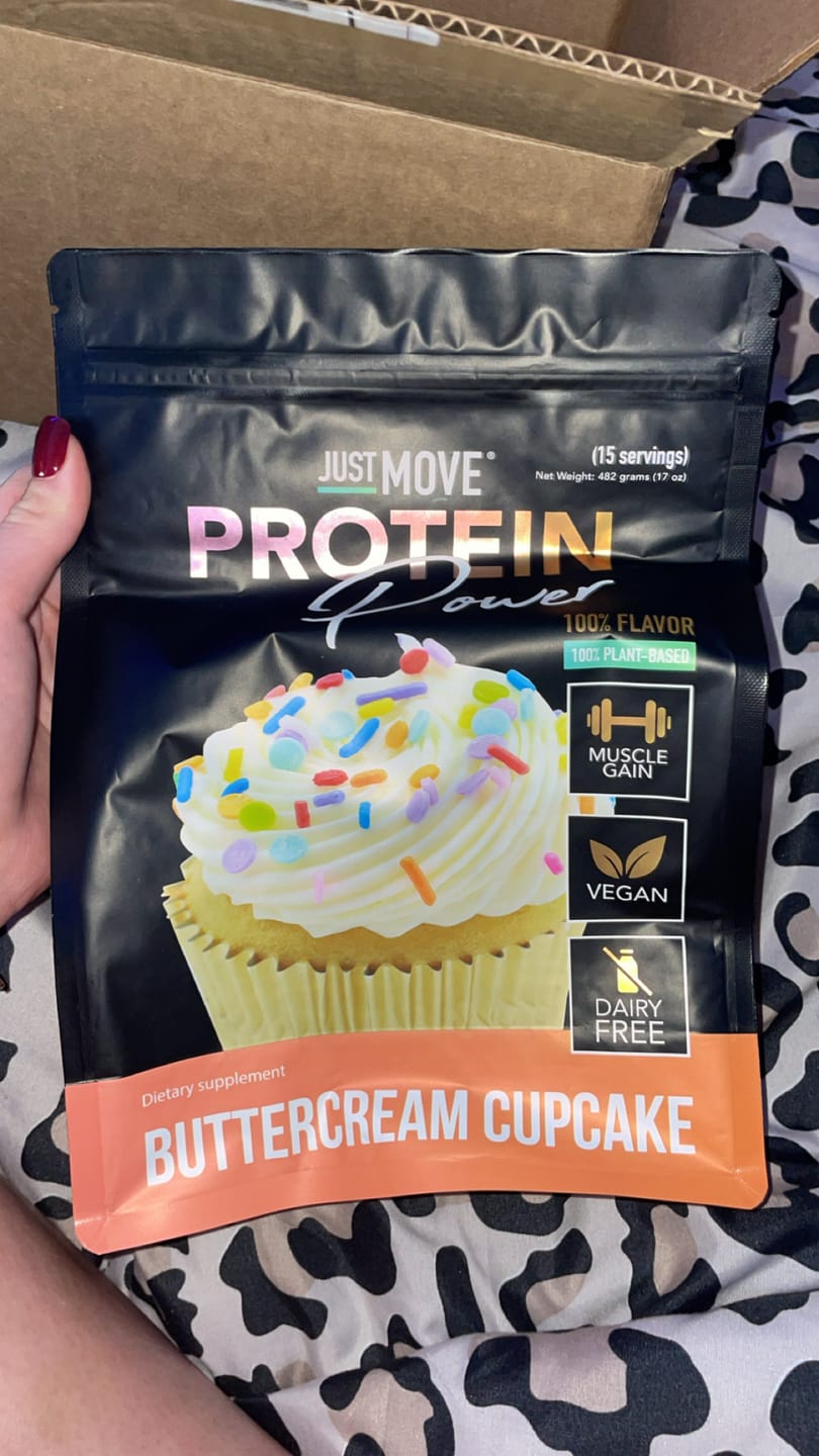 Customer photo review of Buttercream Cupcake Protein