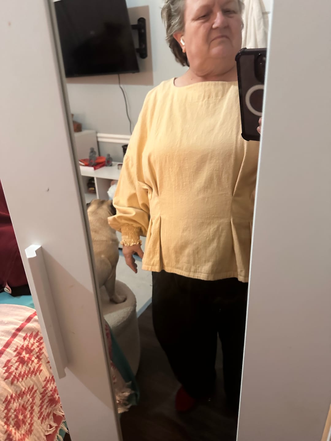 Customer photo review of Beige Warm Cotton Flannel Pleated Drop Shoulder Full Sleeve Top