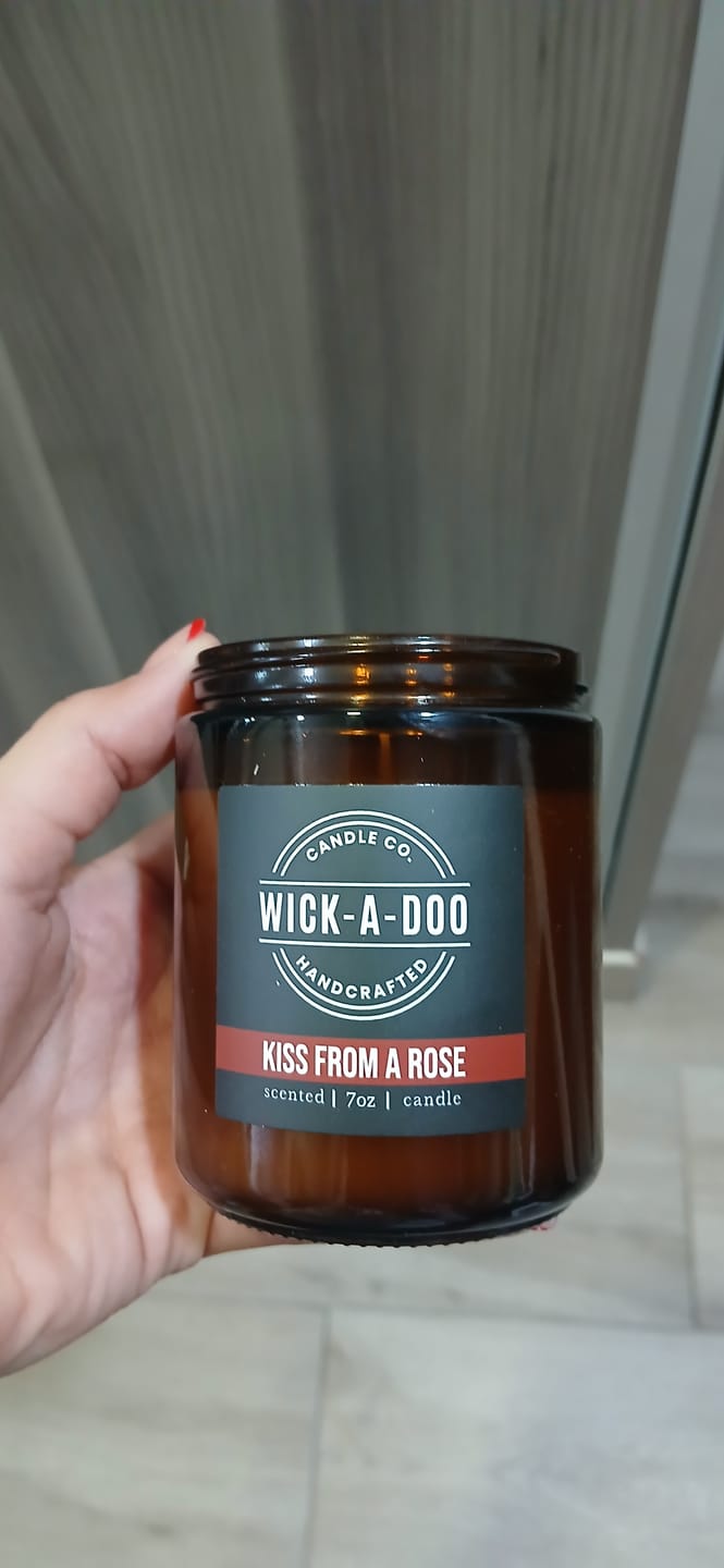 Customer photo review of Kiss from a Rose