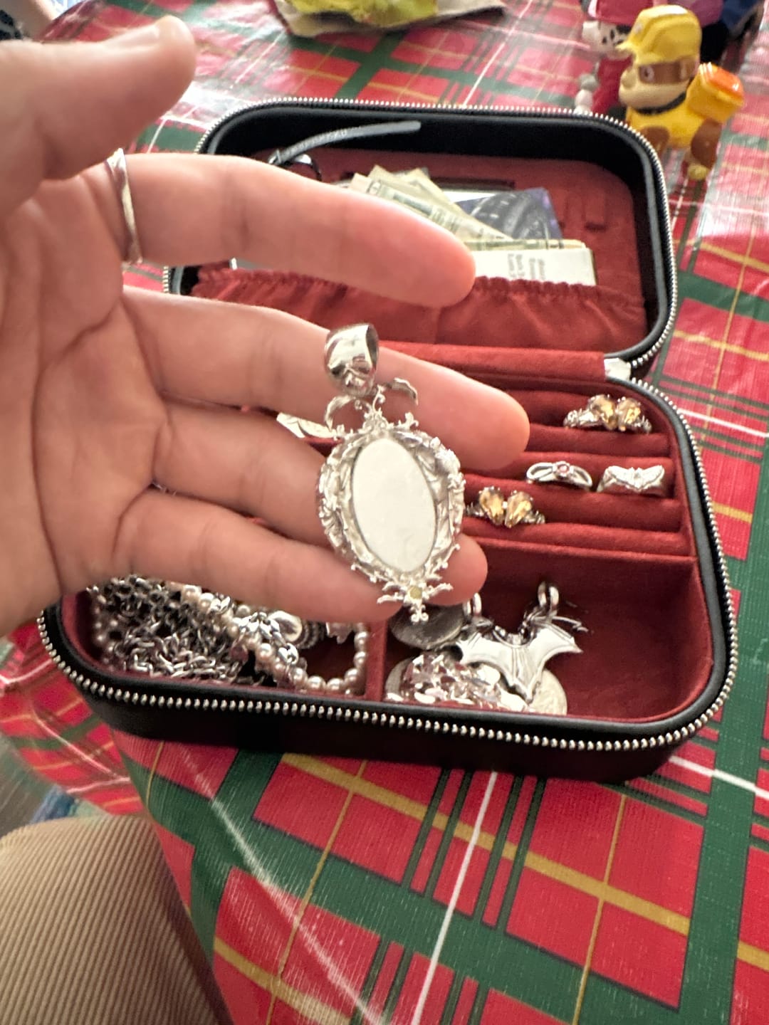 Customer photo review of MIRROR PENDANT