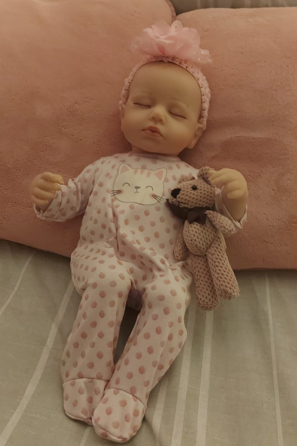 Customer photo review of Rosie - Lifelike Sleeping Reborn Baby Doll (20")