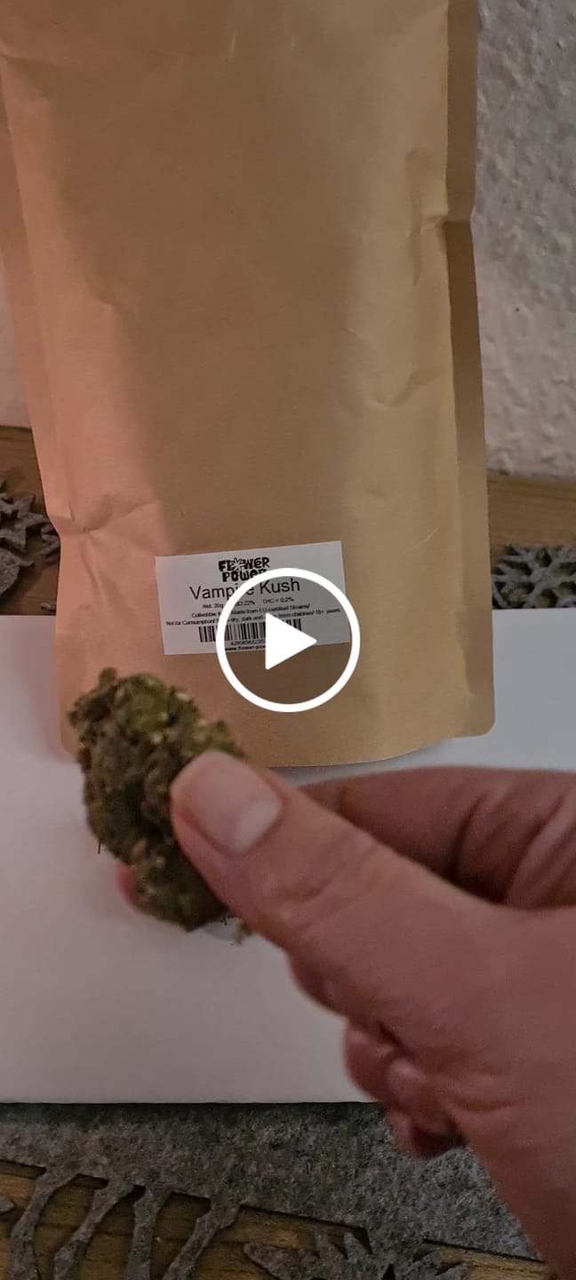 Customer video review of 🧛🏻‍♂️ Vampire Kush CBD 22%