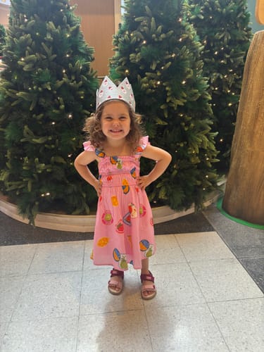 Customer photo review of Captain | Rosie