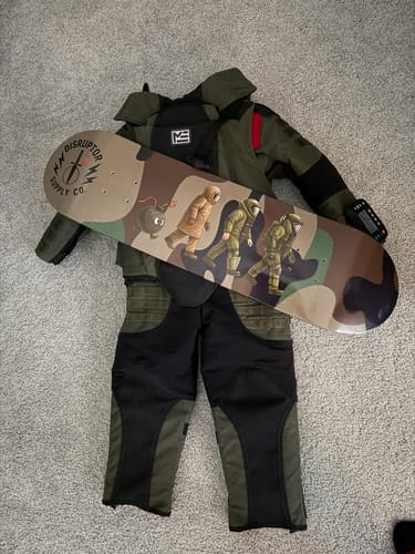 Customer photo review of Custom Personalize Your Own Skateboard 31" X 8"