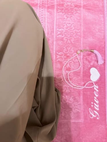 Customer photo review of PRAYERMAT PERSONALIZED