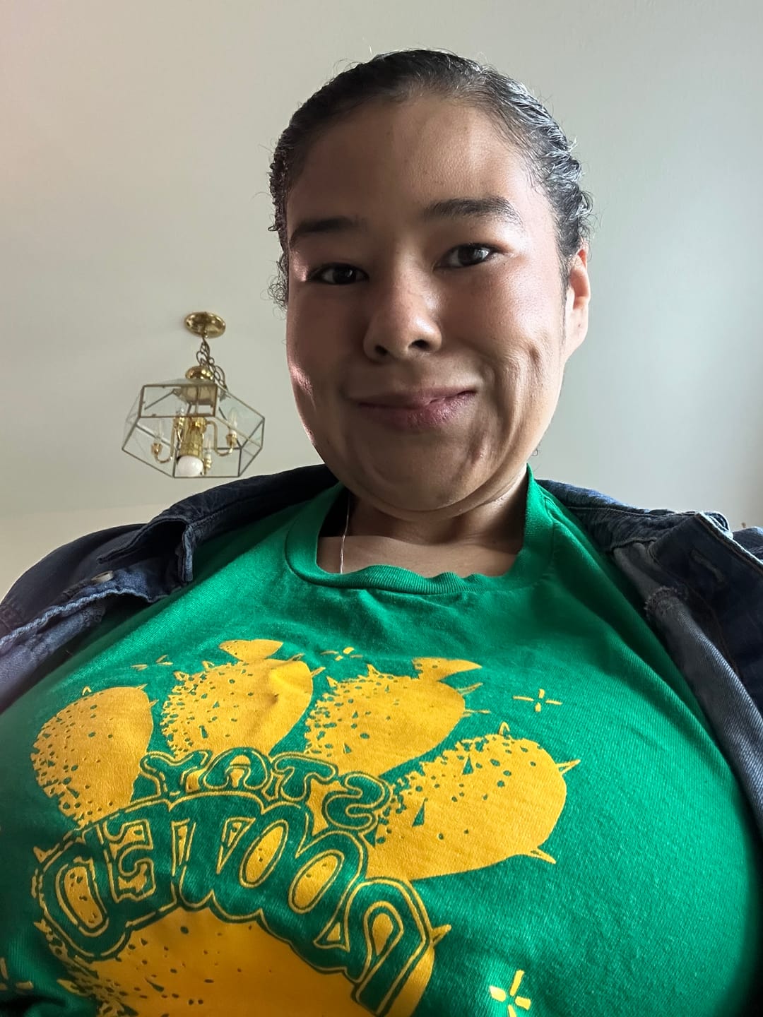 Customer photo review of Unisex Stay Rooted Tee