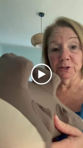 Customer video review of HiZoo - Pillow Neck & Shoulder Massager