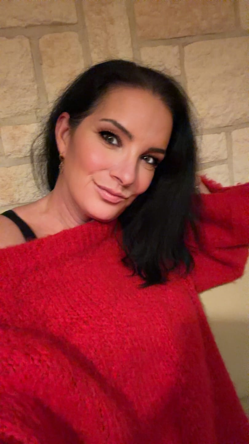 Customer photo review of Ultra-Soft Off-Shoulder Knit