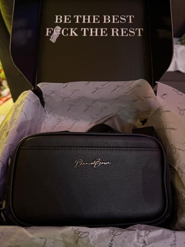 Customer photo review of Monterrey Xs • Negro