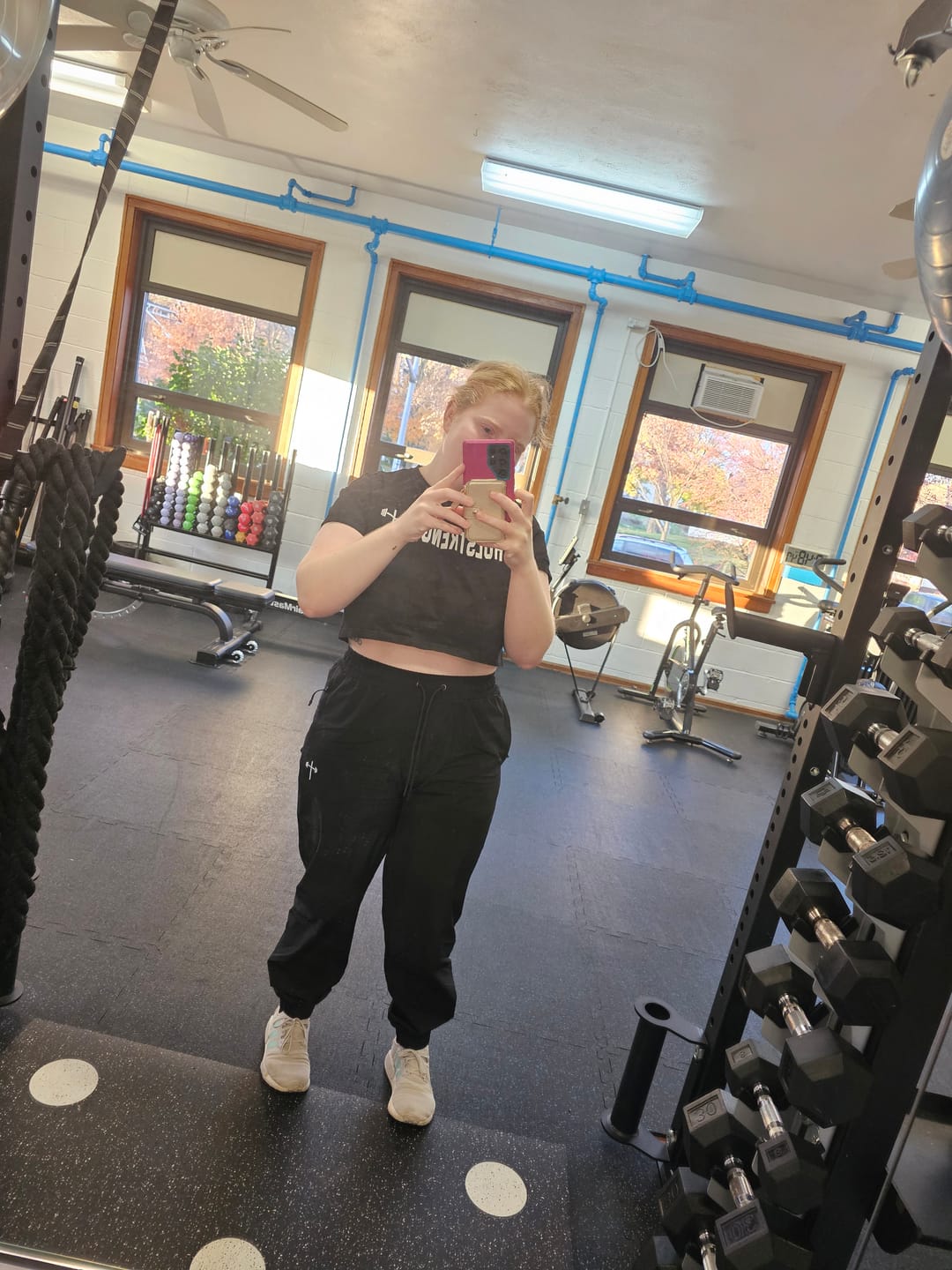Customer photo review of Essential Crop Tee