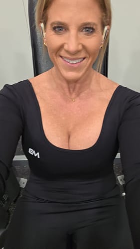 Customer photo review of Icon Bodysuit Long Sleeve